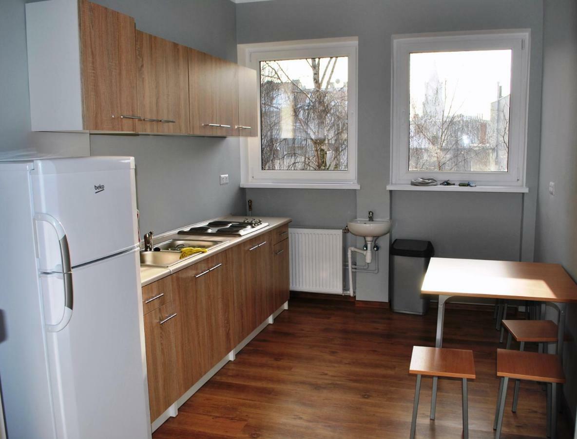 Hostel Pod Topolami Зелена Гура Екстер'єр фото